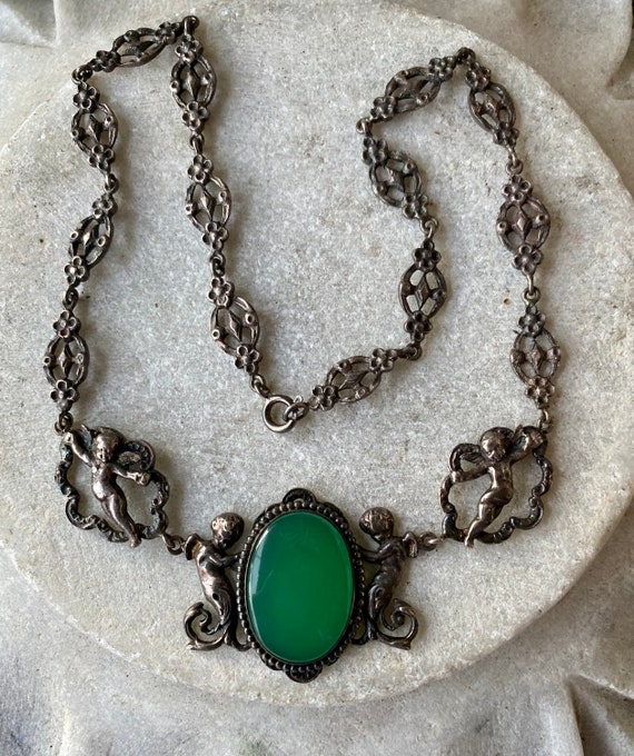 Sterling Silver Chrysoprase Pendants Sterling Silver Chrysoprase Pendants