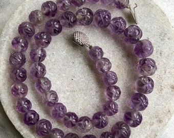 Beautiful Art Deco  Old Chinese Carved Amethyst Graduated Shou Bead Vintage Necklace