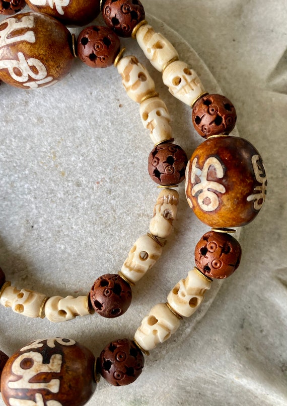 Beautiful Tibetan Carved Yack Bone Skull Om Inlay… - image 6