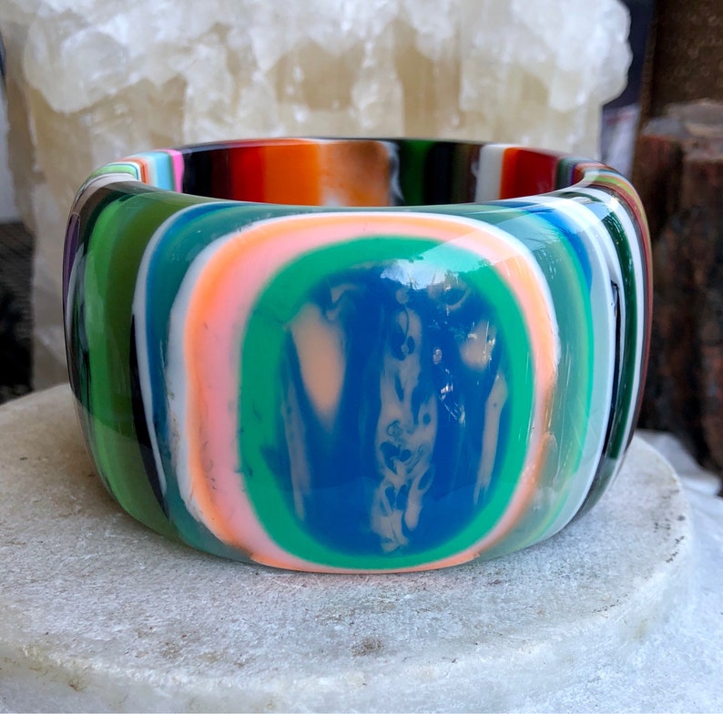 Bold Beautiful Designer Multi Color Heavy Resin Lucite Vintage Bangle Bracelet Singed Wearable Art