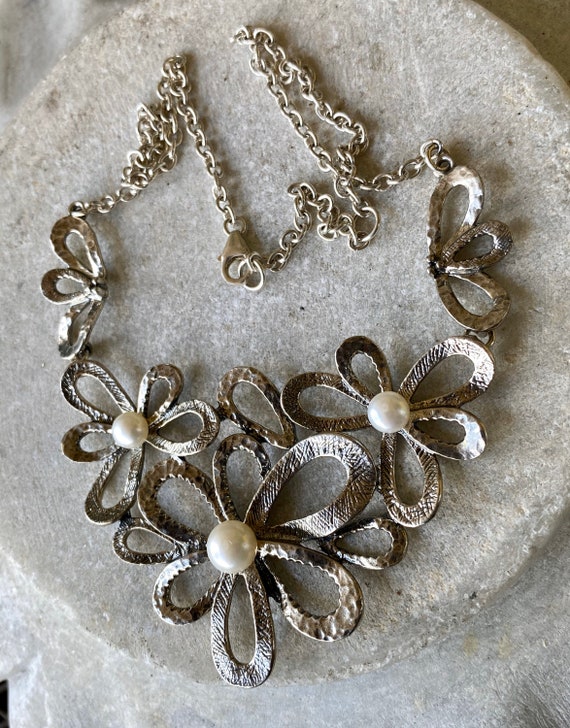 Bold Beautiful Sterling Silver Natural Pearl Flow… - image 6