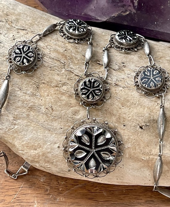 Stunning Mexican Jalisco Carved Sterling Silver Fi
