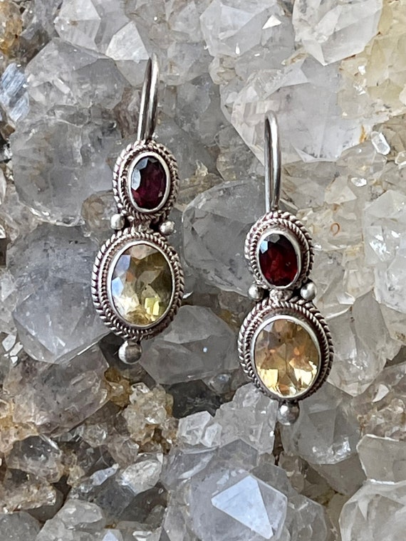 Faceted Citrine Garnet Sterling Silver Vintage Dro