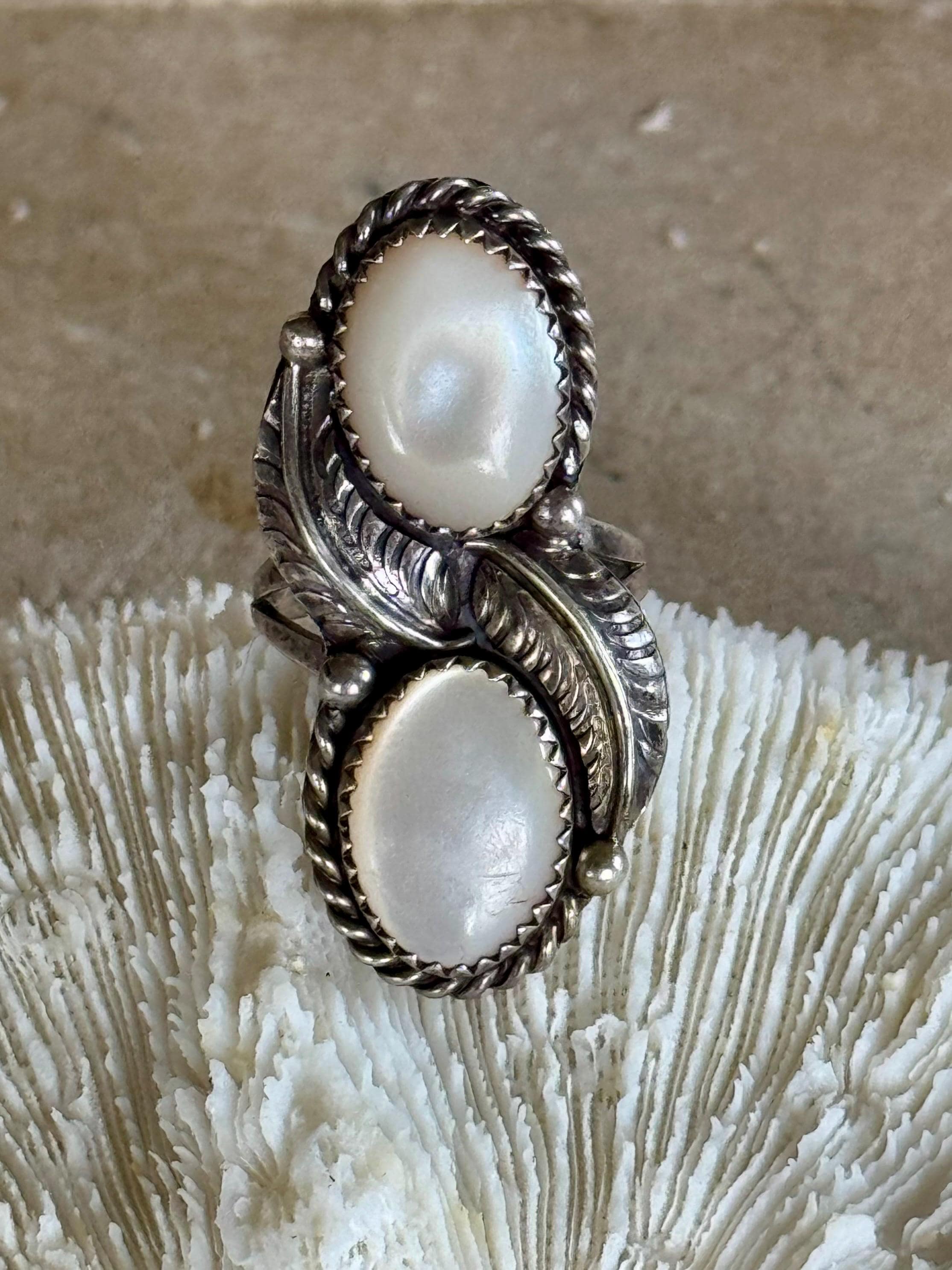 Beautiful Native American Sterling Silver Mother of Pearl Feather