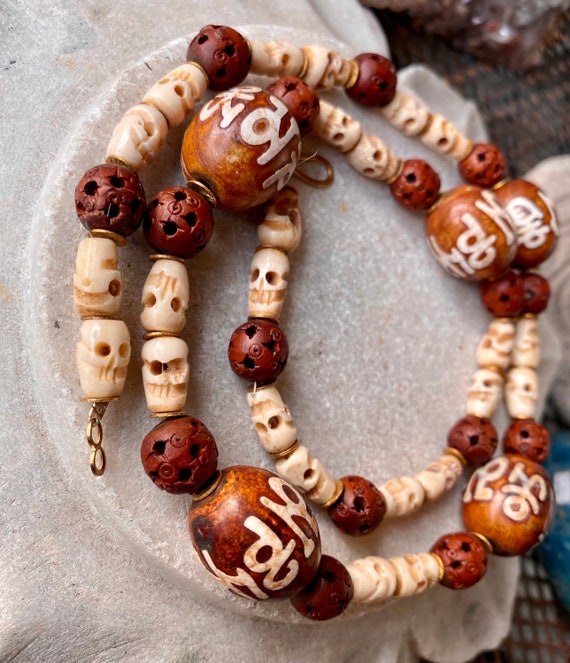 Beautiful Tibetan Carved Yack Bone Skull Om Inlay… - image 4