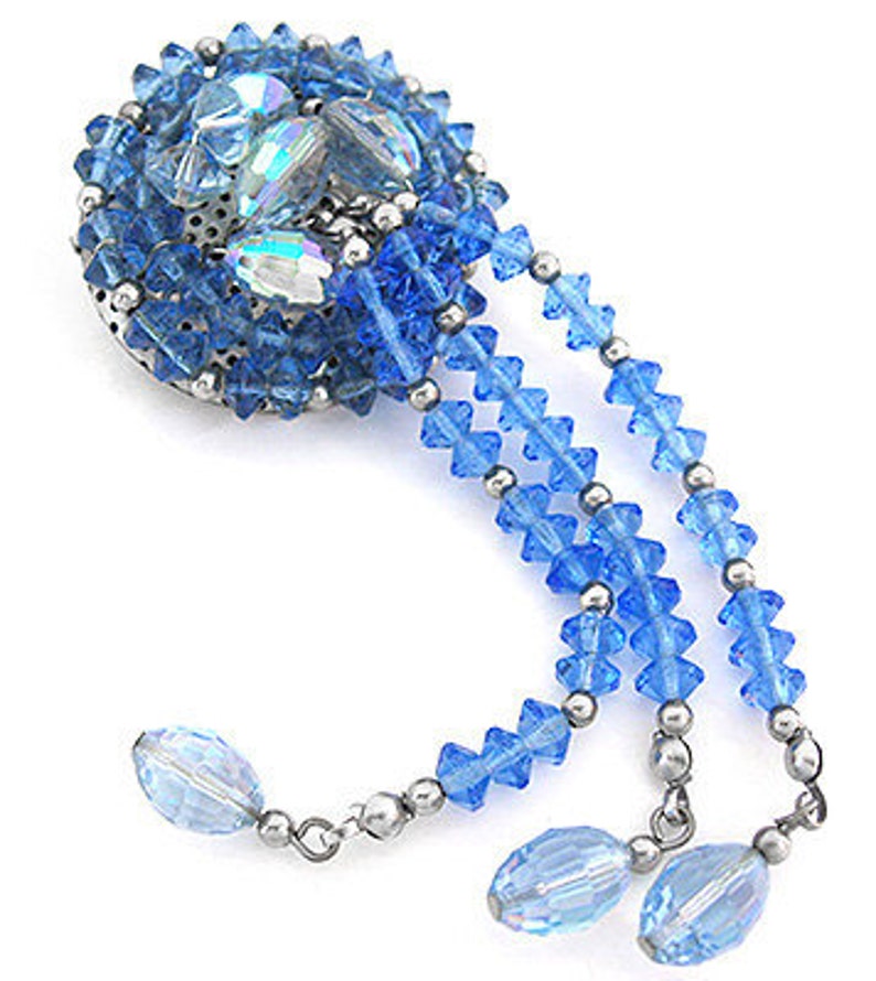 1950s Lovely Long BLUE Crystal glass bead dangle Vintage Brooch