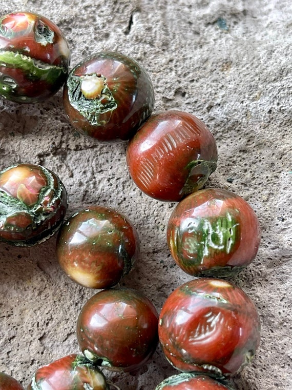 Raw Brown Green Coral Graduated Beaded Necklace - image 7