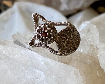 Beautiful Mid Century Brutalist Garnet Sterling Silver Vintage Ring