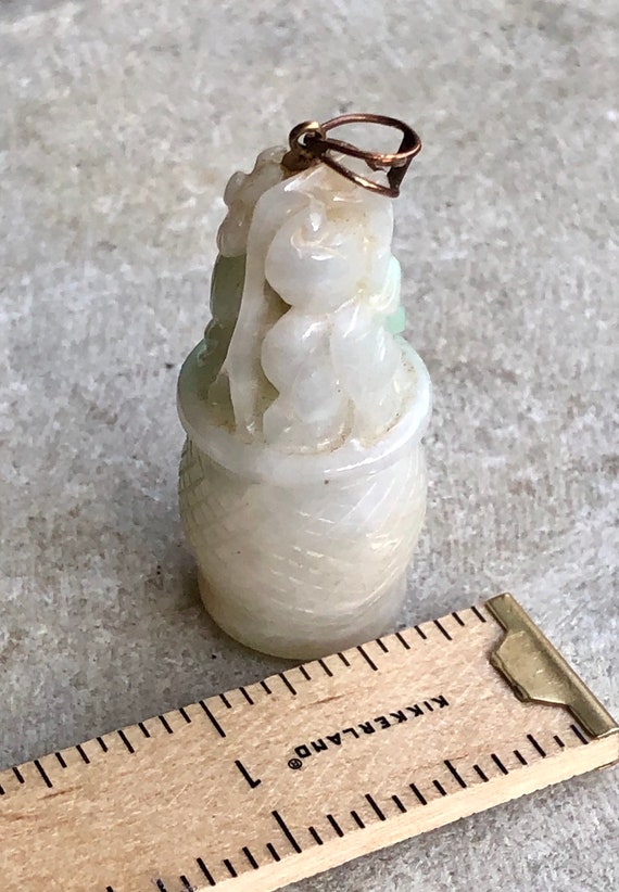 美しい中国彫刻翡翠 14kt ゴールド ヴィンテージペンダント - Etsy 日本