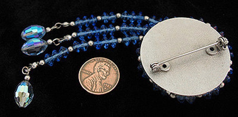 1950s Lovely Long BLUE Crystal glass bead dangle Vintage Brooch