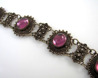 Impresionante pulsera vintage de plata de ley adornada con filigrana de cannetille renacentista y cristal de amatista violeta, joyería vintage