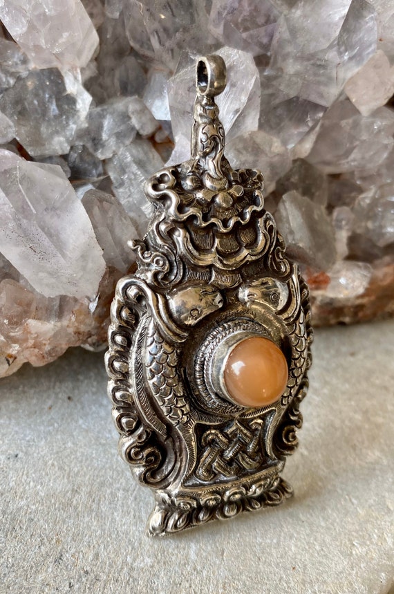 Highly Detailed Silver Golden Moonstone Sacred Ti… - image 7