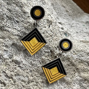 Hermoso Art Deco Mid Century Negro y Amarillo Plata de Ley México Diseñador Margo De Taxco Vintage Pendientes Screw Back Chamuscados