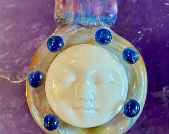 Beautiful Artisan Hand Blown Art Glass Carved Bovine Moon Face Vintage Necklace Pendant