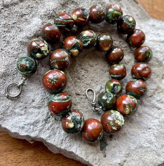 Raw Brown Green Coral Graduated Beaded Necklace - image 1