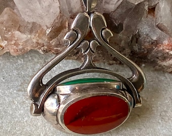 Beautiful Multi Gemstone Red Japser Black Onyx Green Malachite Sterling Silver Vintage Antique Fob Pendant