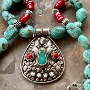 Beautiful Tibetan Turquoise Red Coral Silver Vintage Necklace