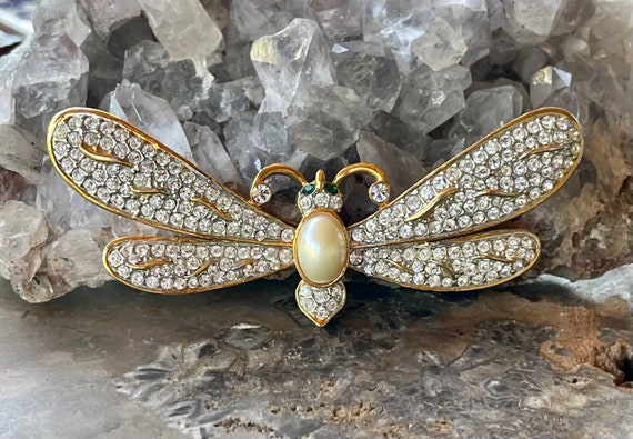 Beautiful Rhinestone Goldtone Dragonfly Vintage B… - image 1