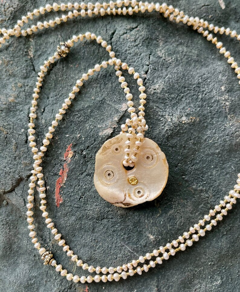 Beautiful Antique Carved Shell Mother of Pearl Gold Pendant Pearl Long ...