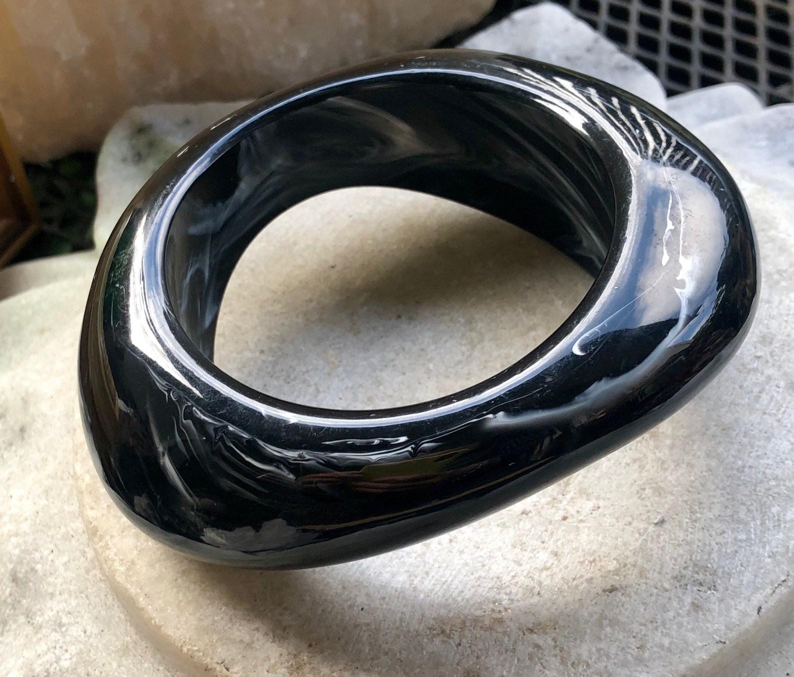 Beautiful 1960s Modernist Black Marble Resin Vintage Bangle - Etsy