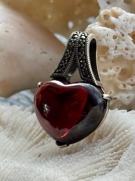 Heart Shaped  Ruby Red Garnet Sterling Silver Mar… - image 6