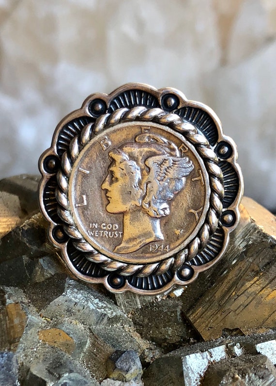 Beautiful Native American Sterling Silver 1944 Lib