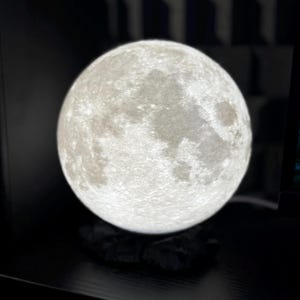 The Moon | NASA | USB Desk Lamp