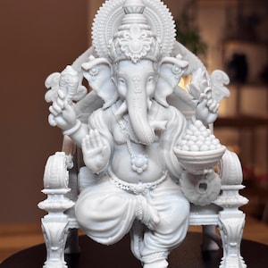 Ganesh in Bloom（ガネーシャ・イン・ブルーム） Ganesha on Flower 6 Inchs - Etsy