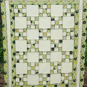Quilt Top Single Irish Chain - Pieced Patchwork Quilting - Lap Throw Wall Crib - Cotton - Queen Honey Bees Hives Farm Green Fresh Sweet Home