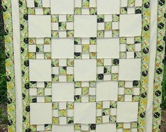 Quilt Top Single Irish Chain - Pieced Patchwork Quilting - Lap Throw Wall Crib - Cotton - Queen Honey Bees Hives Farm Green Fresh Sweet Home