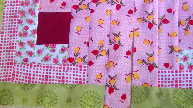 12 HUGE Already Pieced Handmade Log Cabin Quilt Top Blocks Pink Yellow Gold Tulips Cabbage Roses Traditional Red Center Finished Quilting image 6