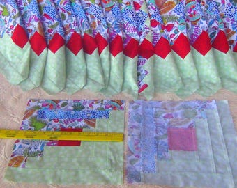 16 HUGE Big Already Pieced Handmade Log Cabin Quilt Top Blocks- Kangaroo Pelican Jungle- Green Floral Patchwork- Rooville Finished Quilting