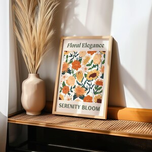 Florale Eleganz Serenity Bloom Poster, Orange Grüner botanischer Druck, Vintage Blumenwandkunst, Blumenmusterdekor, naturinspiriertes Poster