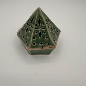 Pyramidformad kandelabr