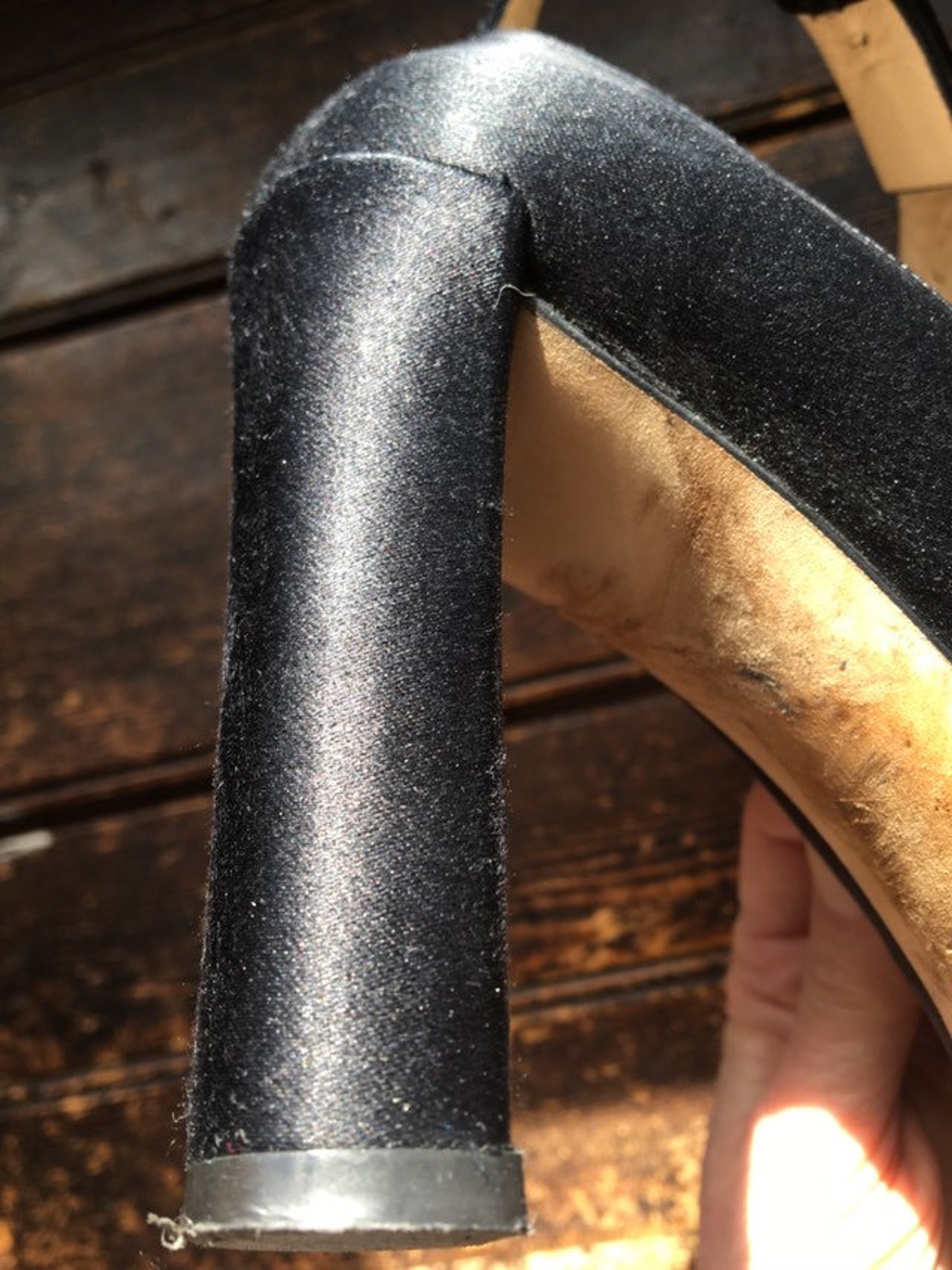 gucci by tom ford black satin ballet heels pumps shoes size 37