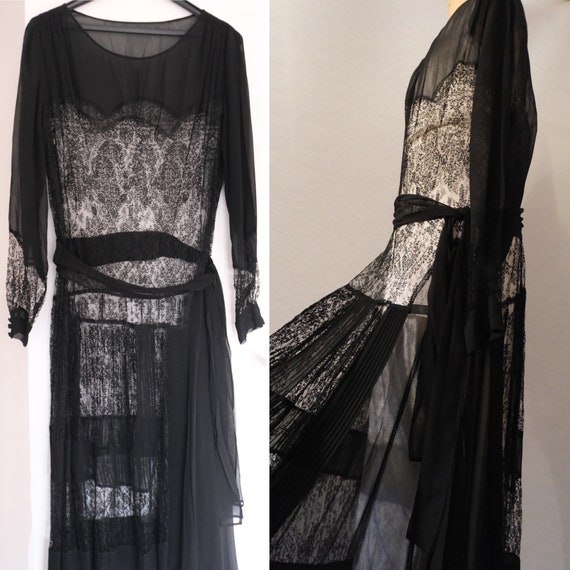 Exquisite 1920s 20s Silk Chantilly Lace Day Dress. Beautifully