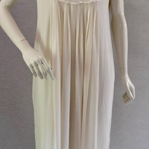 Vintage Silk Crepe Italian Night Gown pintucked applique Pleasted back and front. Incredibly well made light as a whisp. Moves beautifully