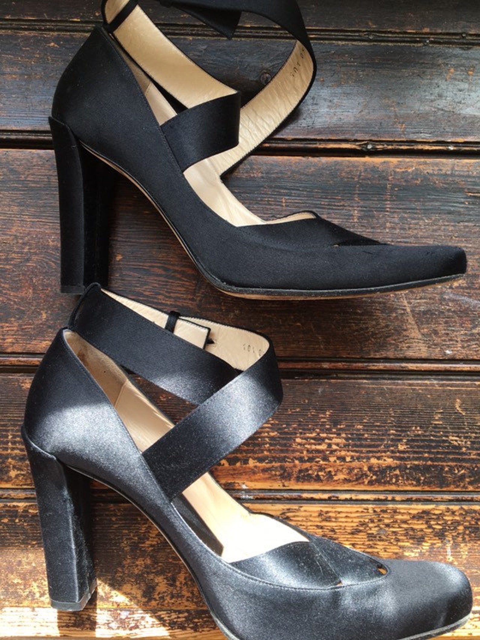 gucci by tom ford black satin ballet heels pumps shoes size 37