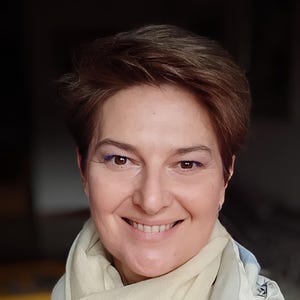 Consultation écrite / Diseuse de bonne aventure / Lecteur de tarot / Voyant / Cartes de tarot / Amour / Carrière / Sibylles / Oracles