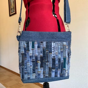 Sac à bandoulière en denim fait main avec bandoulière réglable, sac à main unique en patchwork, sac à main écologique, cadeau pour elle, tailles personnalisées