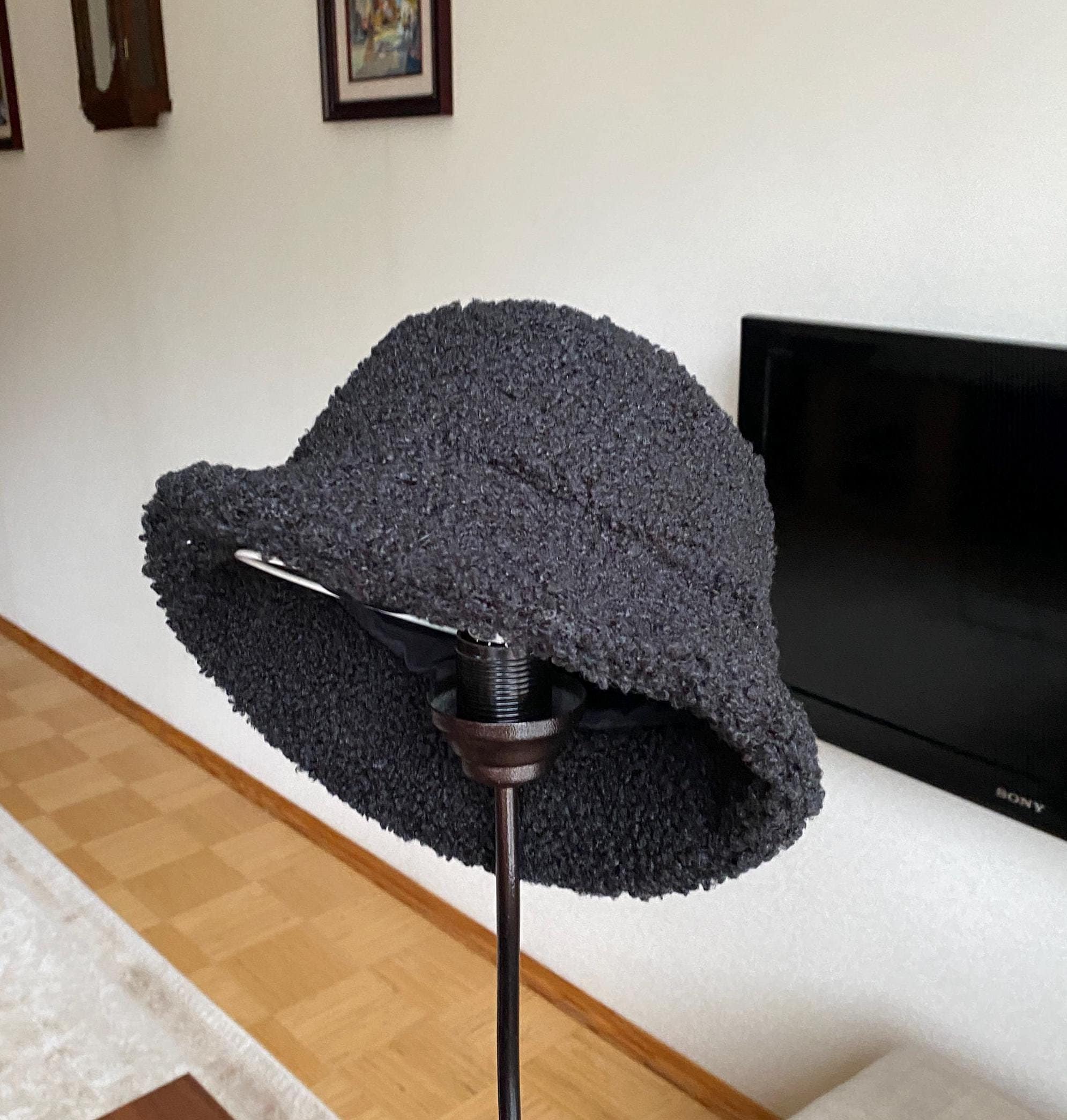 SYJP Sherpa Fleece Bucket Hat Nike Big Kids Winterized Fleece Sherpa Black Bucket Hat Size  main image 2
