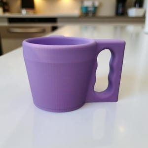 3D Printed Ice Cream Pint Cozie: PLA with Spoon Holder