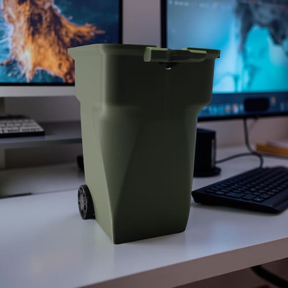 3D Printed Desktop Trash Can: Green Office Organizer with Wheels