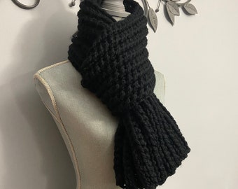 Mega Scarf, Chunky Scarf, Wool Scarf, Crochet Scarf in Black