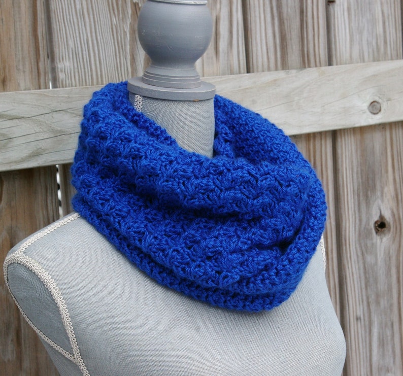 Crochet Pattern Infinity Scarf Pattern - Cowl Scarf Pattern - Circle ...