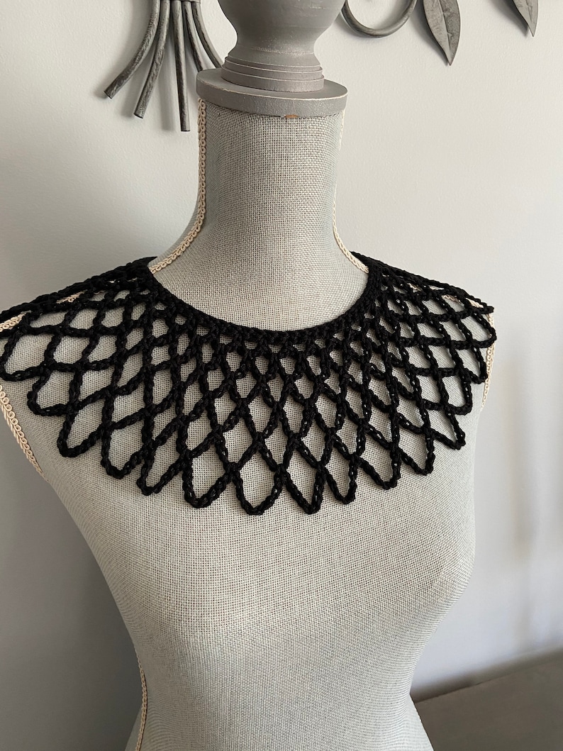 Crochet Pattern Lace like Collar Inspired by RBG image 4