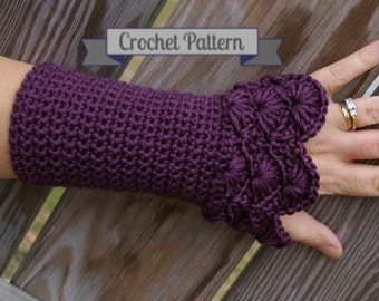 Crochet Pattern Arm warmers in Peacock Pattern PDF