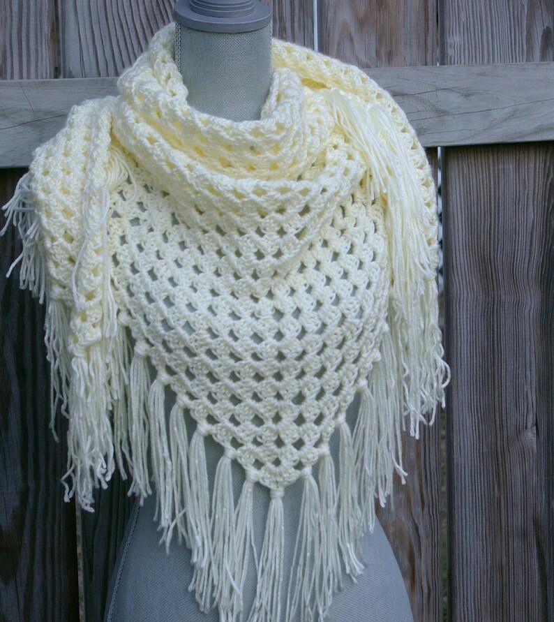 Crochet Pattern, Crochet Shawl Pattern, Triangle Scarf Pattern, Instant Download PDF image 3