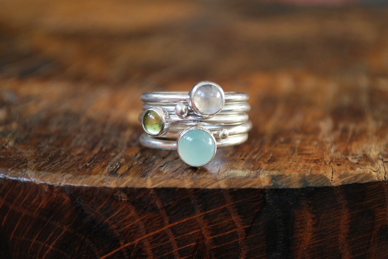 5 stacking rings sterling silver moonstone, peridot, calcedony cabochon image 4