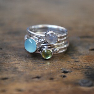 5 stacking rings sterling silver moonstone, peridot, calcedony cabochon image 5